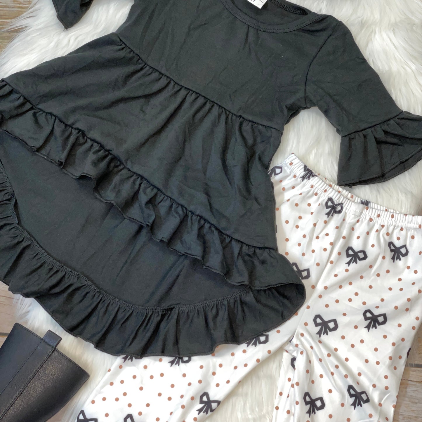 Black High Low Tunic with Bowknot Printed Leggings